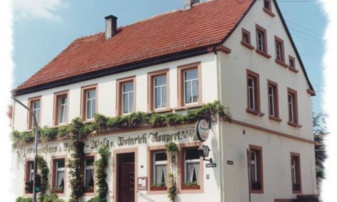 Lemberg House | Cozy Landgasthaus Neupert: Family-Friendly Double Rooms