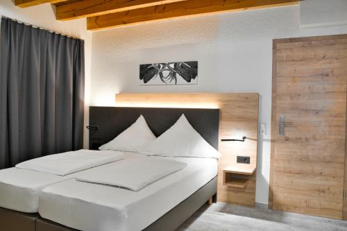Hohentengen am Hochrhein House | Premier Stay at Landgasthof Hirschen: Oceanfront Retreat
