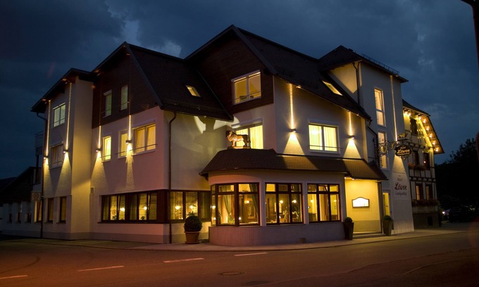 Neubulach Hotel | Discover Landgasthof Löwen: 9/10 Rated with Family Amenities