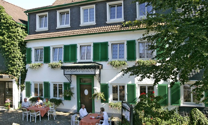 Lieberhausen Hotel | Experience Comfort at Landgasthof Reinhold - Rated 8.8/10
