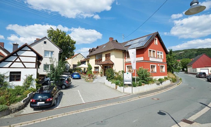 Eggolsheim Hotel | Discover Landgasthof Zehner: Rated 9.3/10 with Dining & Family Perks