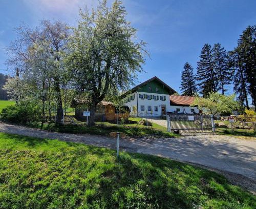 Breitenberg House | Discover Landgut Michlshof: Pet-Friendly Farm Stay