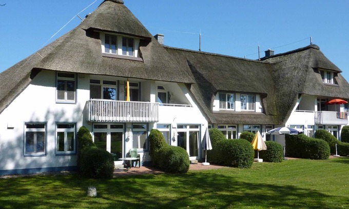 Stolpe auf Usedom Apartment | Cozy Landhaus am Haff Apartment A9 with Ocean View