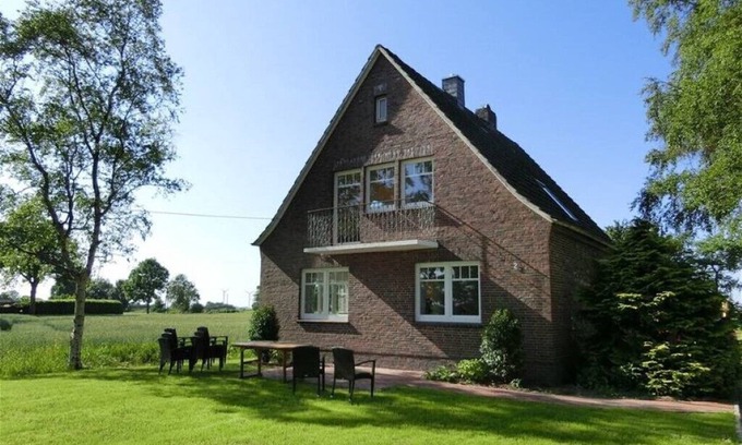 Holtgast House | Experience Landhaus am Heidweg: Your East Frisia Retreat