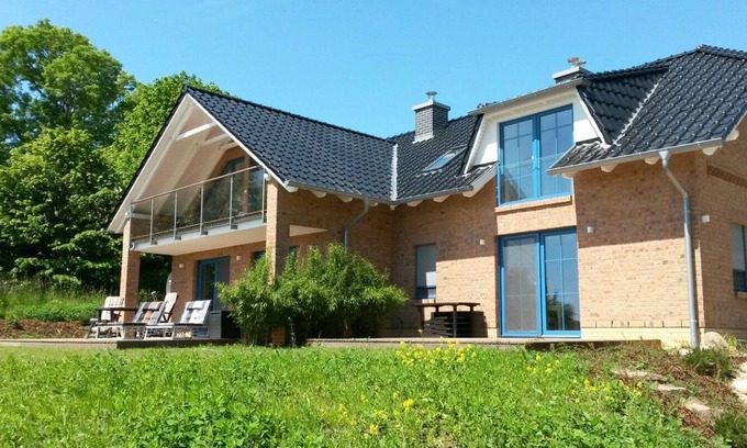 Lancken-Granitz Apartment | Year-Round Getaway at Landhaus am Rebstock with Ocean View