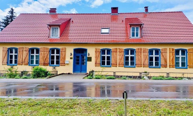Altwarp House | Discover Pet-Friendly Comfort at Landhaus Amelrode
