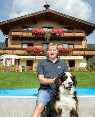 Radstadt House | Experience Landhaus Aubauerngut: Pet-Friendly Oceanfront Retreat