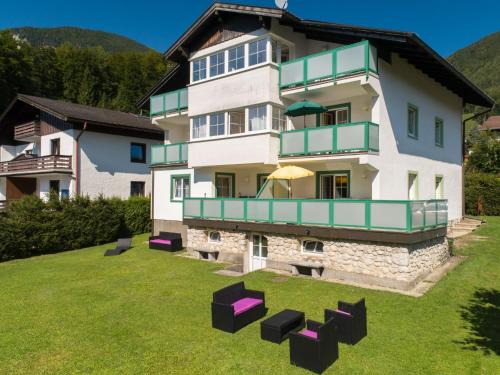 Ried Apartment | Welcoming Landhaus Leitzinger EG2: Ideal for Families