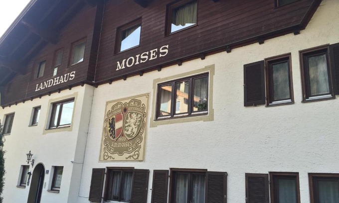 Bad Hofgastein House | Family-Friendly Retreat at Landhaus Moises - Rated 9/10
