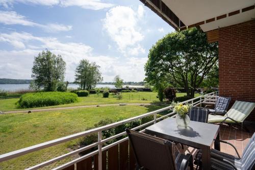 Ponitz am See Apartment | Discover Landhaus Pönitz: Pet-Friendly Retreat by the Lake