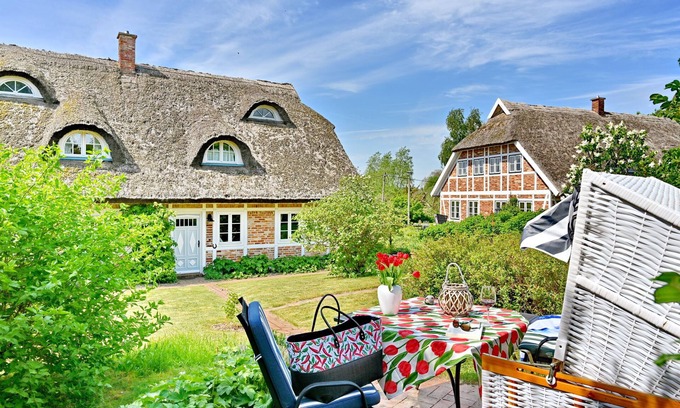 Vilmnitz Apartment | Family-Friendly Landhaus Vilmnitz with Kitchen Amenities