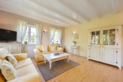 Vilmnitz Apartment | Family-Friendly Retreat at Landhaus Vilmnitz - Wohnung 8