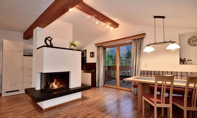 Umhausen Apartment | Discover Apartment Strahlkogel: Views and Spa Bliss Await