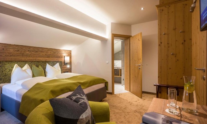 Kitzbuehel Apartment | Guest Rated 10/10 at Landhotel Lechner Appartements