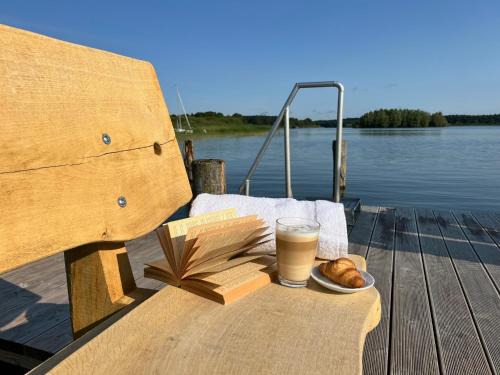 Plau am See Hotel | Discover Landhotel Rosenhof: Pet-Friendly Retreat by Plauer See