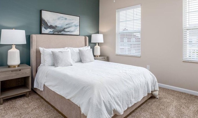 Summit Station Apartment | Discover Albany Glen Apartments - Cozy 1 Bedroom Retreat