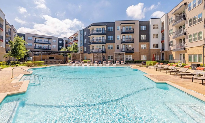 Montopolis Apartment | Cozy 1 Bedroom at Bridge at Henley - Family & Pet Friendly