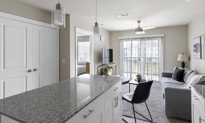Burleson Apartment | Landing at Camden Crossing - 1 Bedroom in Fort Worth