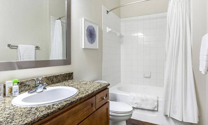 Falconhead Apartment | Discover Falconhead: 1 Bedroom Retreat with Pool & Pets