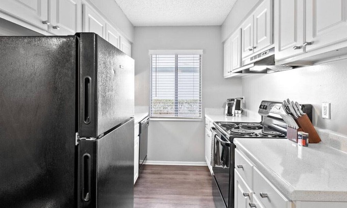 St. Petersburg - Clearwater Apartment | Discover Gateway on 4th Apartments - Downtown St. Petersburg