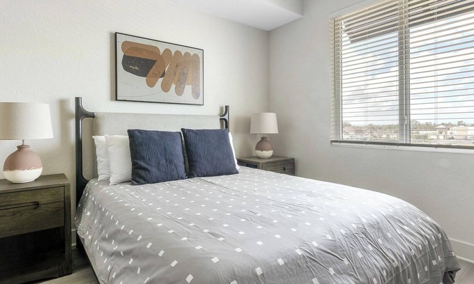 Palmetto Apartment | Landing at Gateway Commons - 1 Bedroom in Ellenton