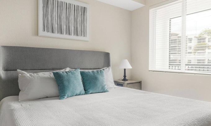 Palmetto Apartment | Landing at Gateway Commons - 1 Bedroom in Ellenton