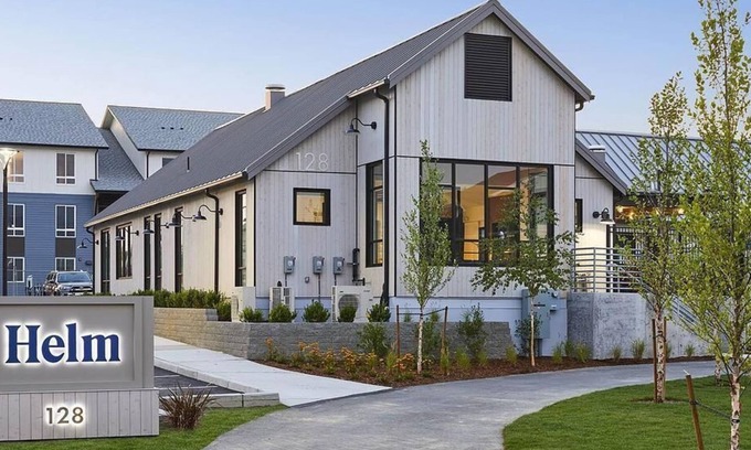 Silver Lake Apartment | Relax at Helm: 2-Bedroom Retreat in Silver Lake