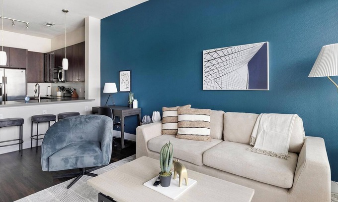 Old East Dallas Apartment | Landing at Macallan on Ross - 1 Bedroom in Upto.