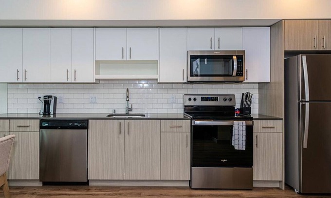 Kent Apartment | Explore Midtown 64 - Cozy Studio in Downtown Kent