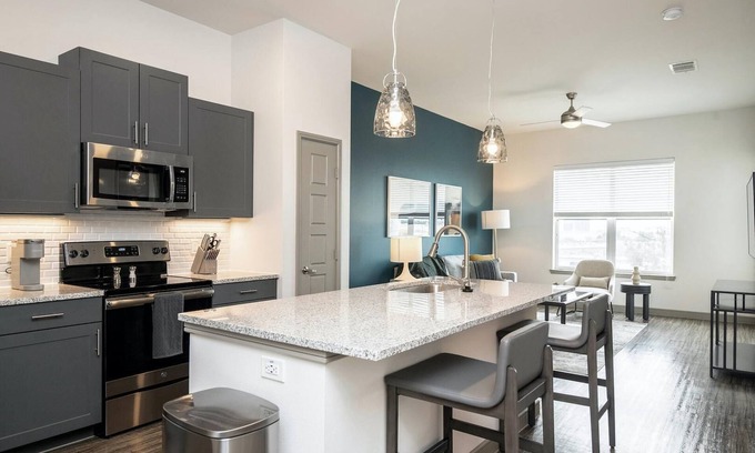 Miramar Apartment | Landing at Mosaic at Miramar - 1 Bedroom in Mir.