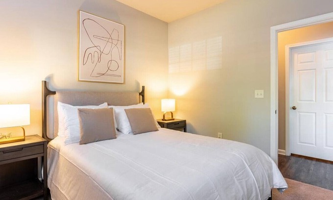 Midlothian Apartment | Relax at Swift Creek Commons: Family-Friendly 3-Bedroom Retreat
