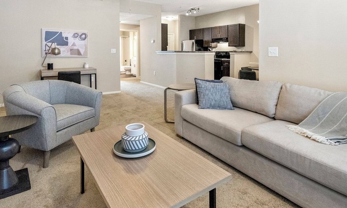 Germantown Apartment | Discover The Retreat at Germantown - 1 Bedroom Oasis