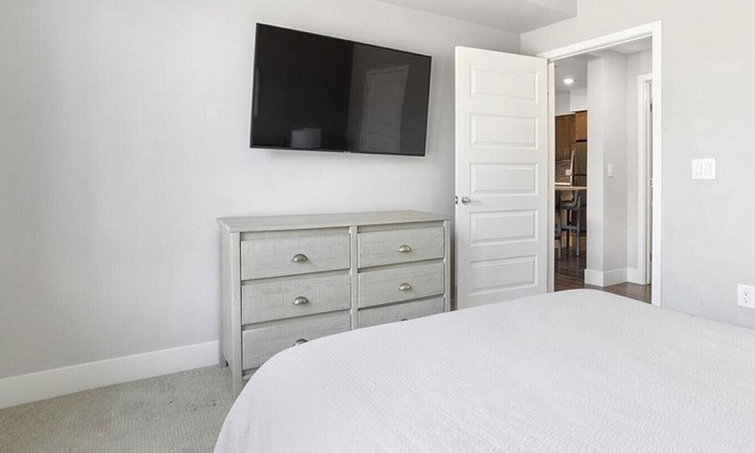 Spring Valley Apartment | Discover The Mercer: Family-Friendly Retreat in Rhodes Ranch