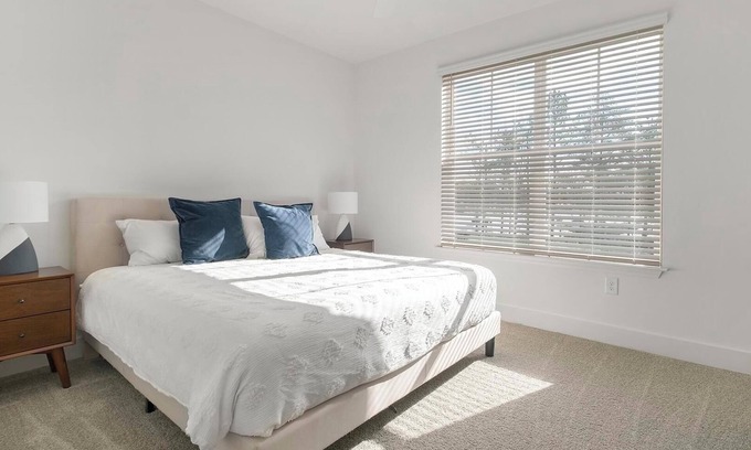 Crestline Heights Apartment | Landing | Chic 1BD, Gym, Clubhouse