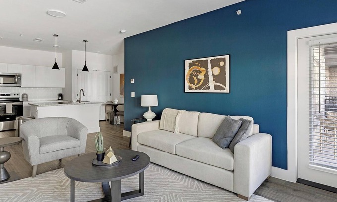 Venus Apartment | Landing | Incredible 1BD, Pool, Gym