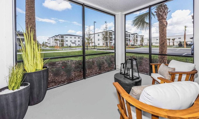 Southeast Orlando Apartment | Landing | Modern 1BD, Gym, Clubhouse