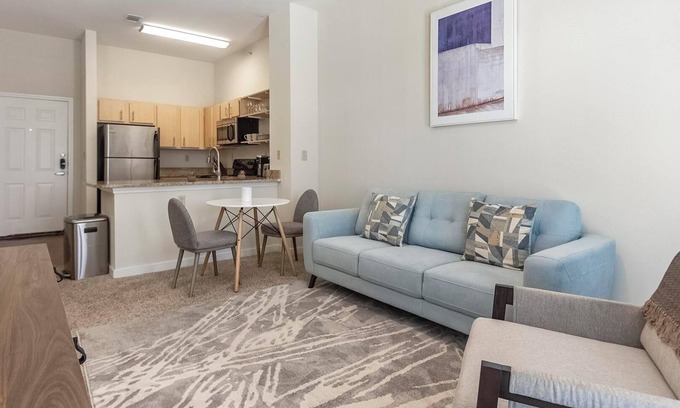 New Pathways Apartment | Relaxing Stay at The Bristol on Union - Family Friendly