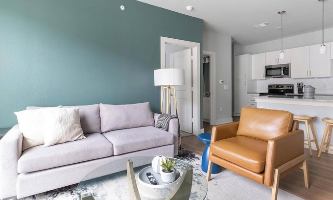 Conroe Apartment | Landing | Modern 2BD, Gym, Yoga Studio