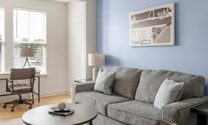 Murfreesboro Apartment | Landing | Modern 2BD, Clubhouse, Yoga Studio