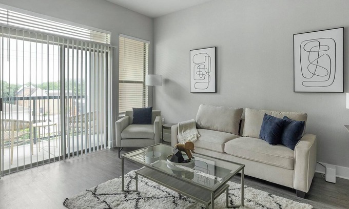 Nassau Bay Apartment | Landing | Modern 2BD, Yoga Studio, Pool