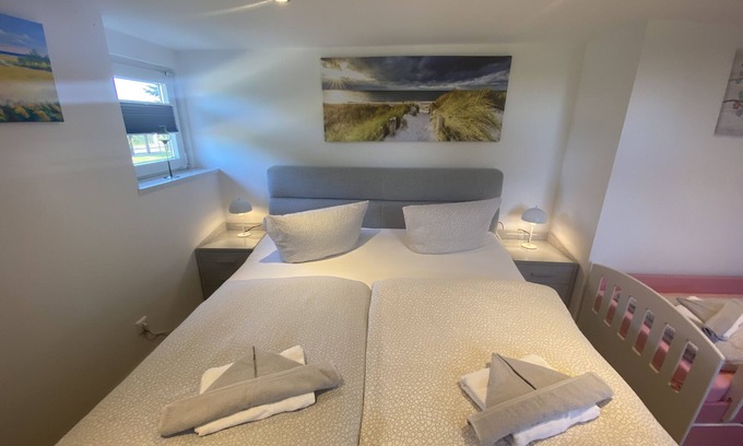Dummerstorf Apartment | Cozy Landliebe Ferienwohnung for Families and Pets