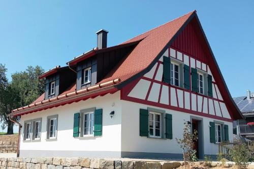 Heiligenberg Apartment | Discover Comfort at Landluft Ferien - Wohnung Abendrot