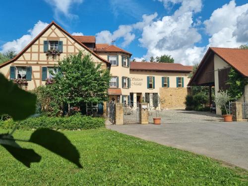 Hassfurt Hotel | Discover LandPension Stützenmühle: Family-Friendly Retreat