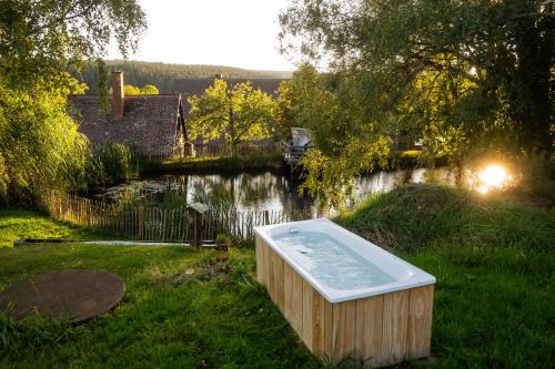 Unterkirnach Apartment | Family-Friendly Retreat at Bartleshof: Perfect for Nature Lovers