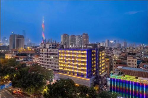 Haizhu Hotel | Discover Rezen Longuu Hotel Guangzhou: Family-Friendly Stay