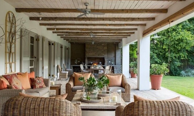 Graaff-Reinet House | Discover Langhuis Graaff Reinet: Family-Friendly Getaway