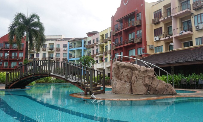 Kuala Teriang Hotel | Relax at Langkawi Lagoon Resort Private Unit with Pool Access