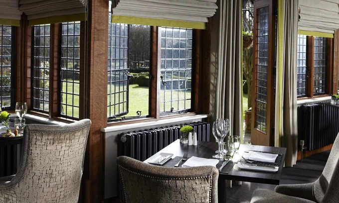 Horley Hotel | Discover Langshott Manor: 4-Star Haven with Family-Friendly Amenities