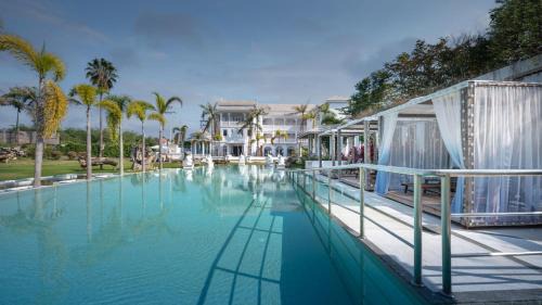 Choeng Doi Hotel | Discover Lanna Inthan Hotel & Resort with Oceanfront Bliss