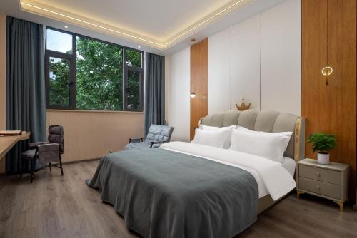 Gucheng House | Lansheng Lucky Light Luxury Smart B&B